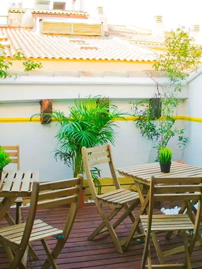 407x540-garage-coworking-valencia-centro-terraza-2 terraza con plantas