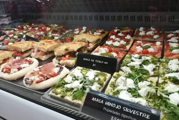 Almorzar Bar Gastronomía Garage Coworking Vacaciones Autónomo Valencia Centro Espacio Coworking Infraganti Pizzas